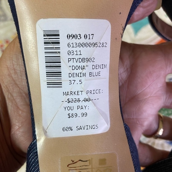 NWT BCBGMAXAZRIA‎ - Picture 7 of 12